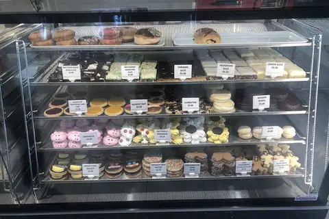 Dugans Patisserie photo 3